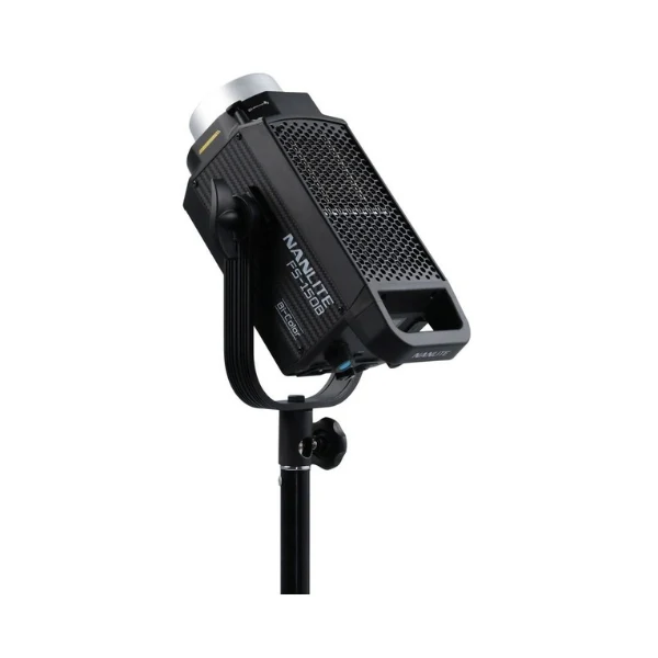 Luz LED Nanlite FS-150B Bi-Color AC Monolight - Image 3