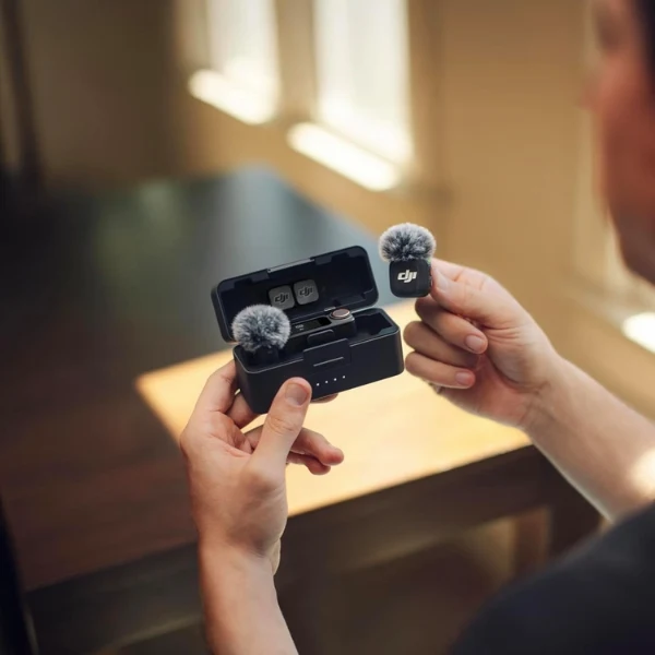Micrófono Inalámbrico DJI Mic 3 - 2 TX + 1 RX - Estuche de Carga - USB-C/3.5mm - Negro - Image 6