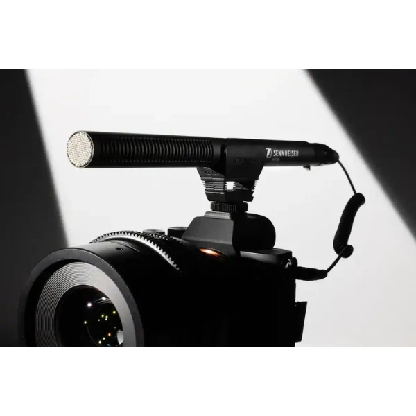 Micrófono Sennheiser MKE 600 Camcorder Shotgun Microphone with Carrying Case Shock Mount Foam Windscreen - Black - Image 8