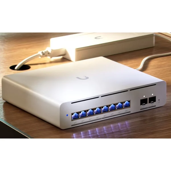Switching Ubiquiti Switch USW-PRO-XG-8-POE 155W - Image 2